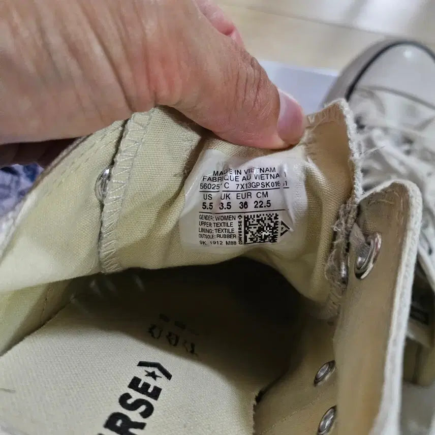 [BUNJANG] Converse Black Sneakers / 컨버스 블랙 단화 운동화