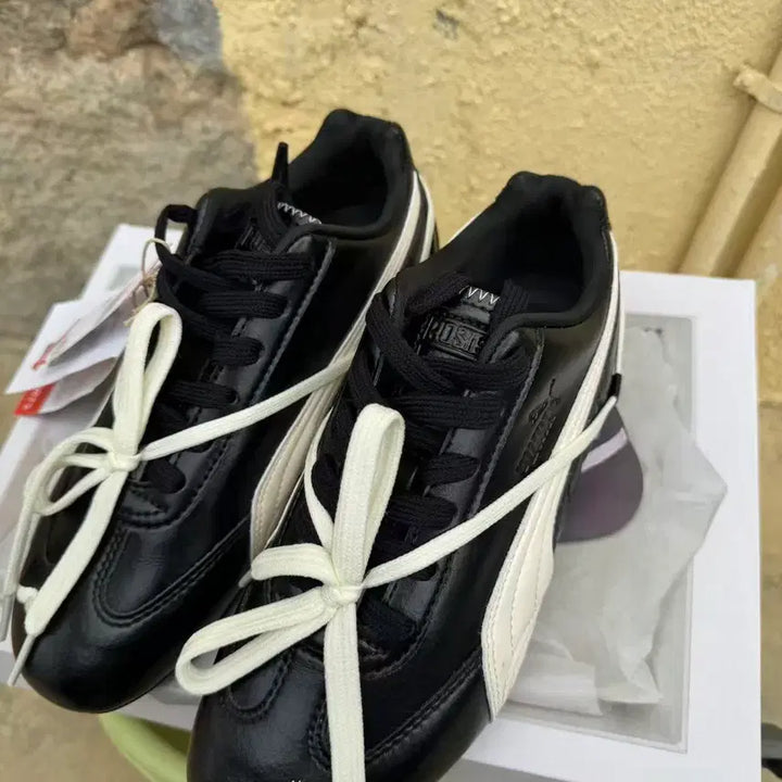 [SOLD OUT] (250MM)푸마 x 로제 스피드캣 PRM 블랙 웜 화이트