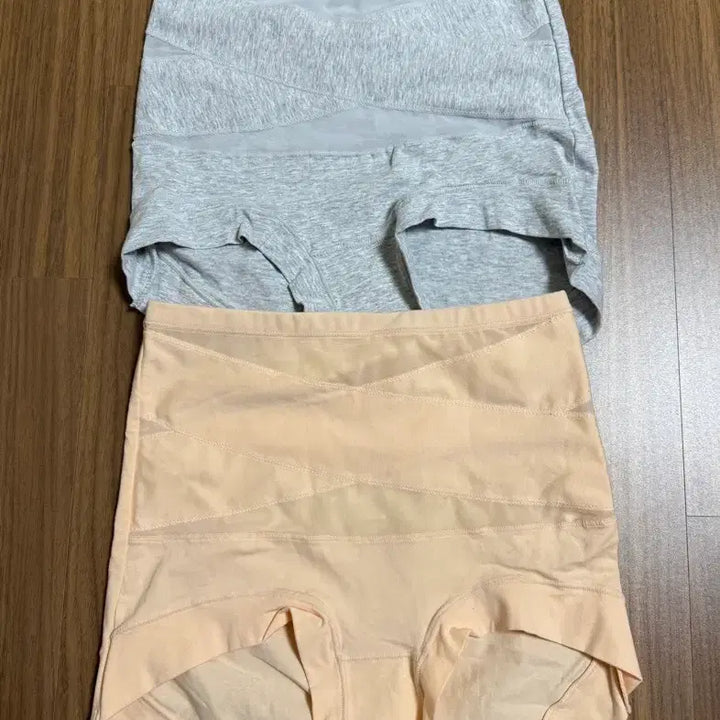 [BUNJANG] Shapewear Panties Bundle Set (XS/S) / 보정 속옷 팬티 회색/살구색 일괼(사이즈 xs/s)