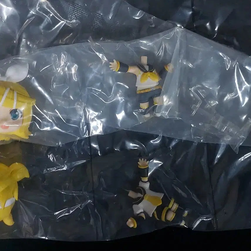 [SOLD OUT] 카가미네 린 카가미네 렌 서프라이즈 넨도로이드 세트 보컬로이드