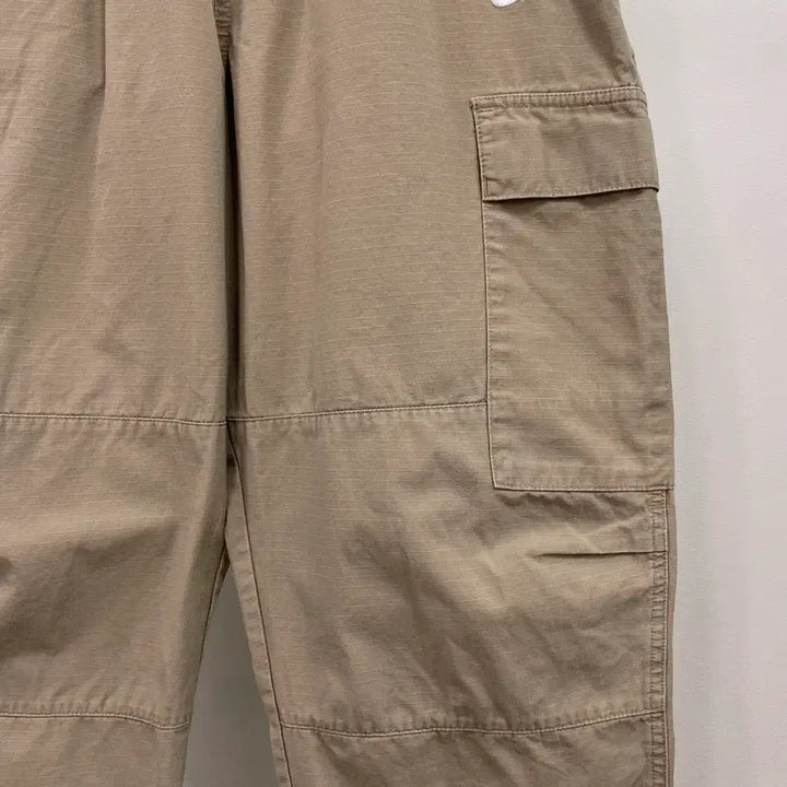 [SOLD OUT] <XL> 나이키 신형 립스탑 카고 와이드 팬츠