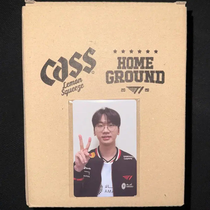 [BUNJANG] T1 Doran Cass Signed Beer Glass + T1 Cafe Photocard Bundle Set / [미사용] T1xCass Doran 티원 도란 카스 사인 맥주잔