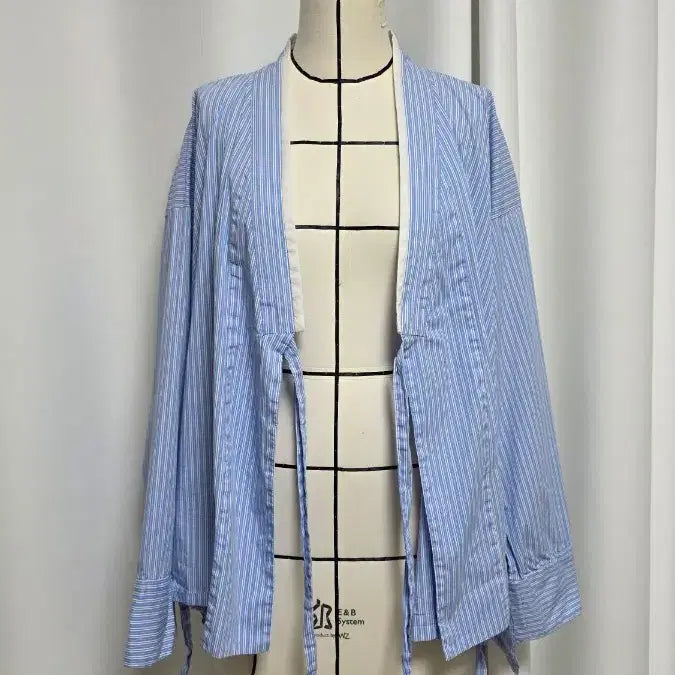 [SOLD OUT] 생활한복 무릇 스트라이프 셔츠 저고리 하늘색 Free