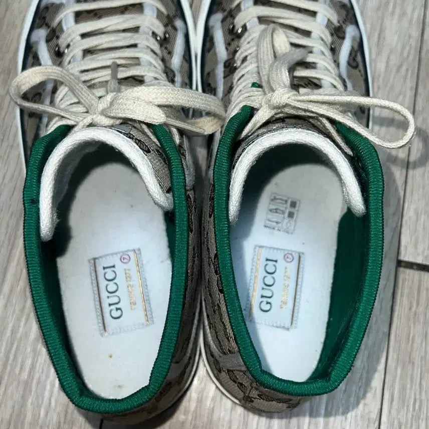 [SOLD OUT] 구찌 테니스 1977 GG 스니커즈