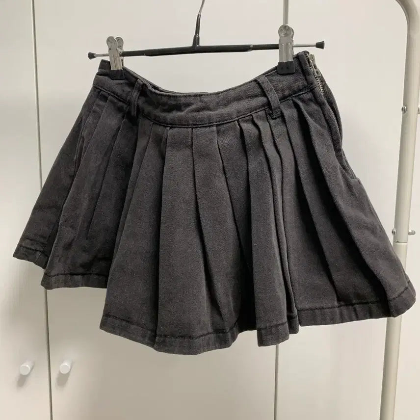 [BUNJANG] Black Denim Skirt Pants / 치마바지