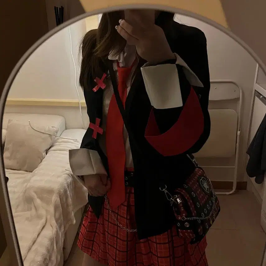 [BUNJANG] Character Chage! Amu Graduation Outfit Rental / (보증금 x) 캐릭캐릭체인지 캐캐체 아무 졸업사진 컨셉 의상 대여
