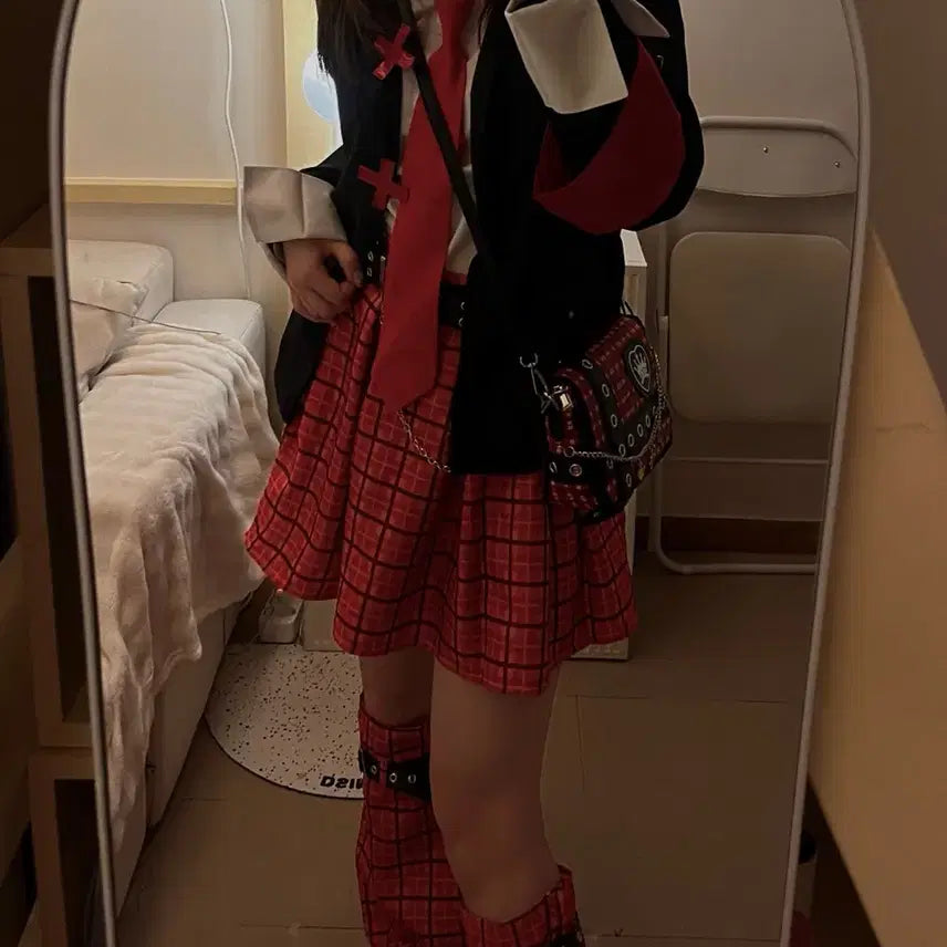 [BUNJANG] Character Chage! Amu Graduation Outfit Rental / (보증금 x) 캐릭캐릭체인지 캐캐체 아무 졸업사진 컨셉 의상 대여