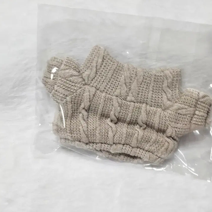 [SOLD OUT] 10cm 솜인형옷 니트 스웨터 모카