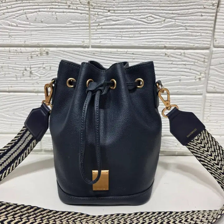 [BUNJANG] Couronne Bucket Bag Navy / 내스딸) 쿠론 복조리백