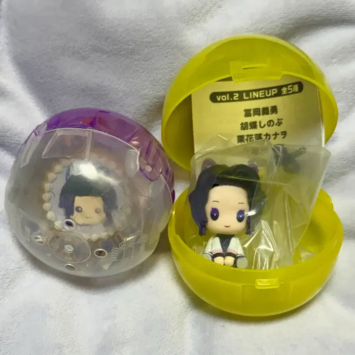 [BUNJANG] Demon Slayer Shinobu Figure &amp; Charm Bundle / 귀멸의 칼날 귀칼 시노부 가챠 2종 일괄