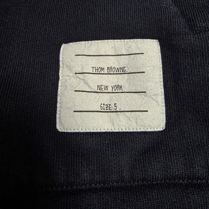 [BUNJANG] Thom Browne Tricolor Stripe Hooded Zip-Up Jacket / {클로젯}[5]톰브라운 백삼선 후드집업