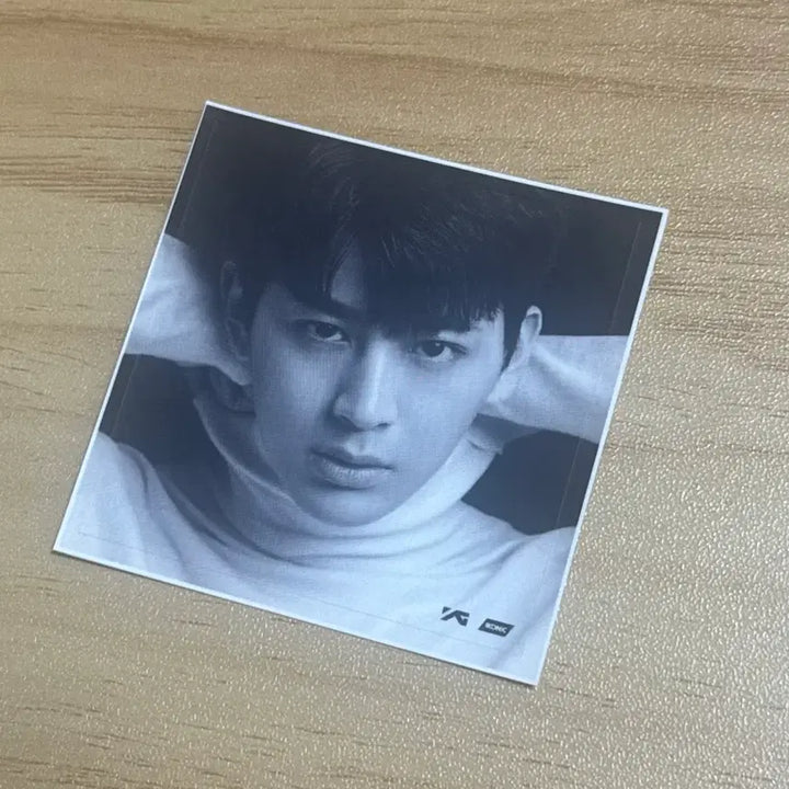 [BUNJANG] iKON Song Yunhyeong Goodbye Path Showcase Sticker / 아이콘 송윤형 이별길 공방 스티커