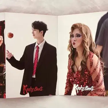 [BUNJANG] Kinky Boots Price &amp; Son Slippers + Accordion Postcard / 일괄) 뮤지컬 킹키부츠 PRICE&amp;SON 슬리퍼 + 아코디언 엽서