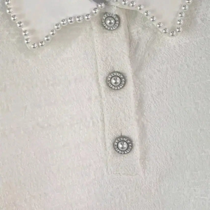 [BUNJANG] LANVIN Ivory Pearl Trimmed Collar Top / LANVIN 랑방 아이보리 진주 트리밍 카라탑