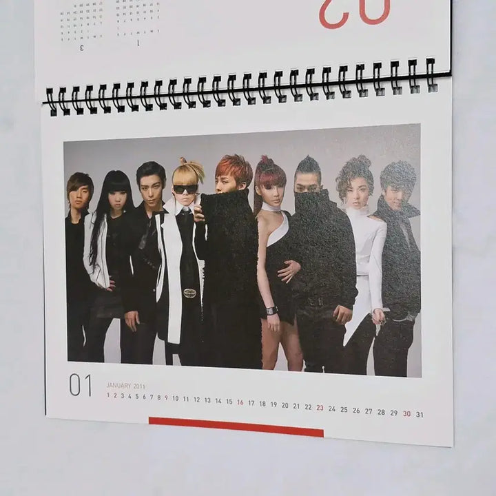 [BUNJANG] YG Family 2011 Calendar (BIGBANG, 2NE1) / yg 패밀리 2011 캘린더 (빅뱅, 2ne1 달력)