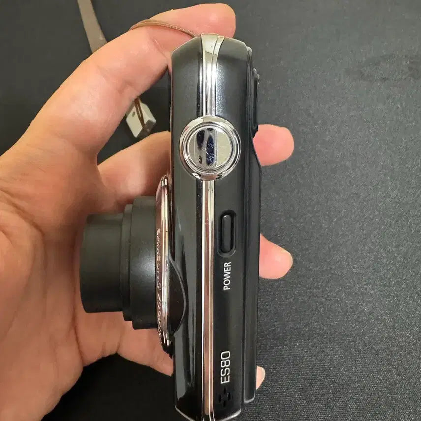 [BUNJANG] Samsung VLUU ES80 Digital Camera (Like New) / [새상품급]삼성 VLUU ES80 디카