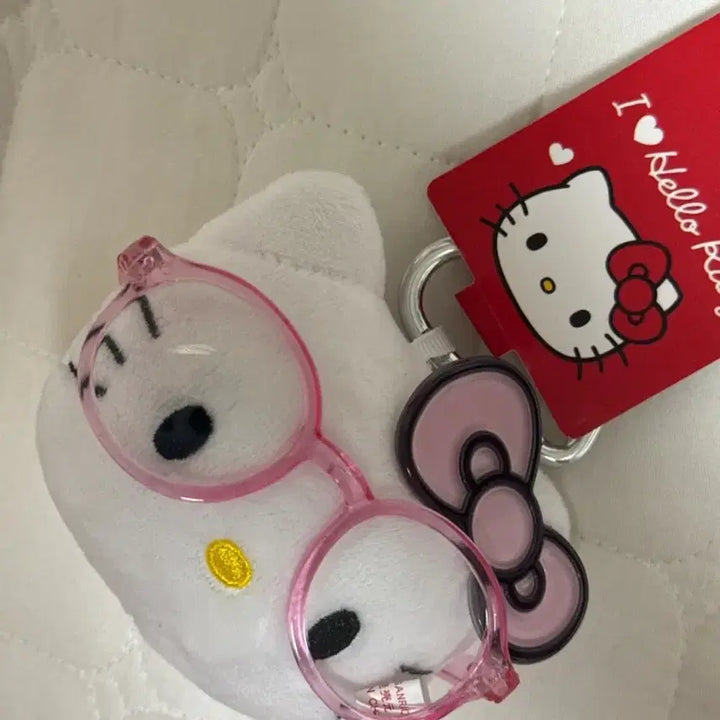 [BUNJANG] Sanrio Hello Kitty Eyeglasses Keyring / 산리오 헬로키티 안경 키링 새상품
