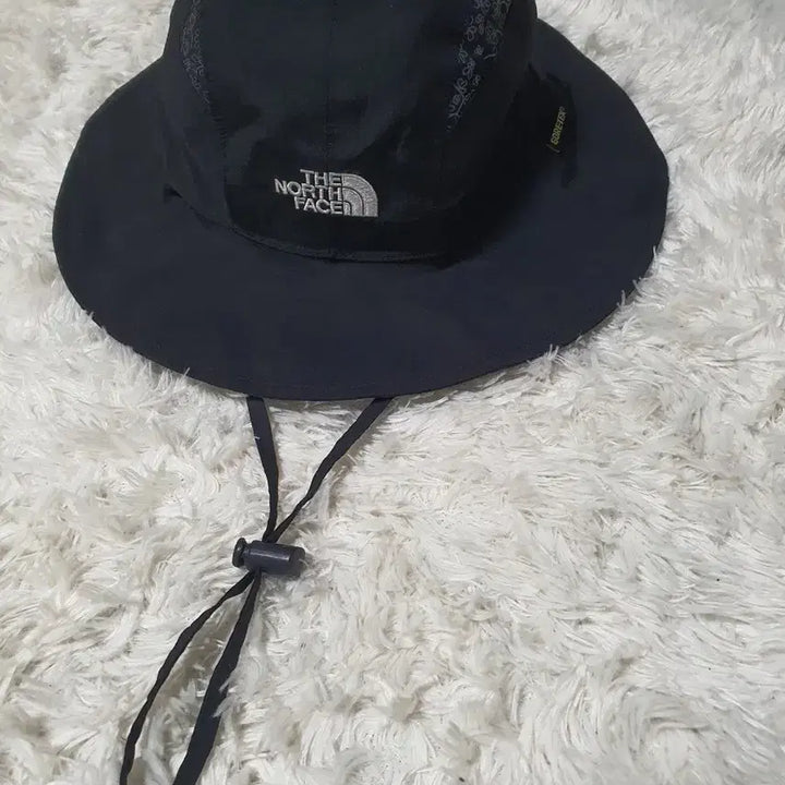 [SOLD OUT] 노스페이스 고어텍스 버킷햇 S 블랙