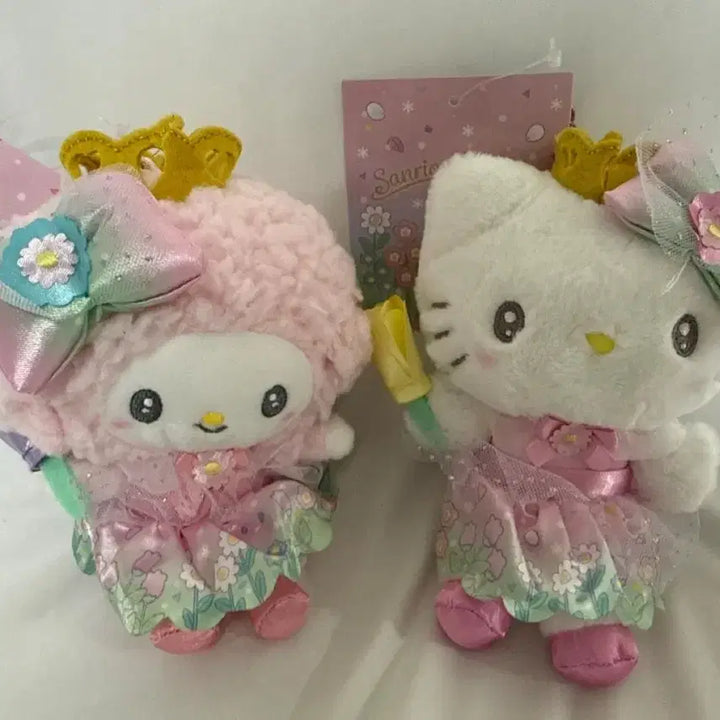 [BUNJANG] Sanrio Hello Kitty &amp; Piano 2-Piece Keyring Set / 산리오 헬로키티 피아노 키링 인형 2종 세트