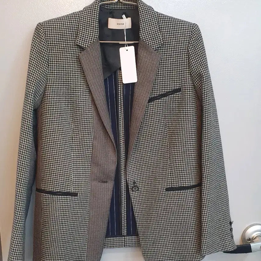 [BUNJANG] System Checkered Color Block Jacket / 시스템의 체크 배색 자켓입니다. 독특한 배색 디테일이 포인트인 제품입니다
