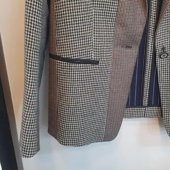 [BUNJANG] System Checkered Color Block Jacket / 시스템의 체크 배색 자켓입니다. 독특한 배색 디테일이 포인트인 제품입니다