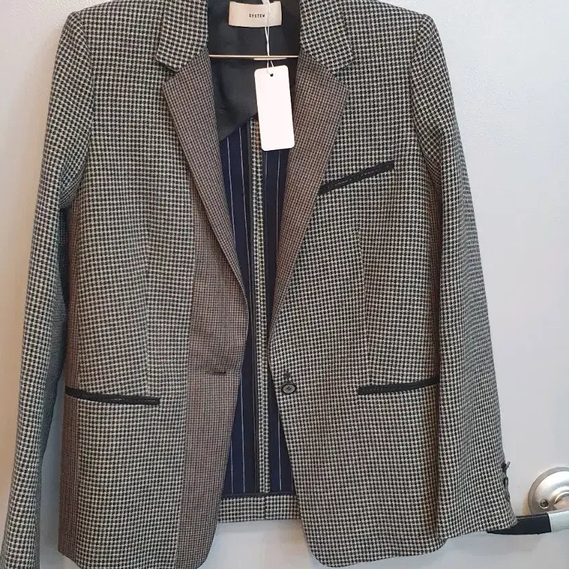 [BUNJANG] System Checkered Color Block Jacket / 시스템의 체크 배색 자켓입니다. 독특한 배색 디테일이 포인트인 제품입니다