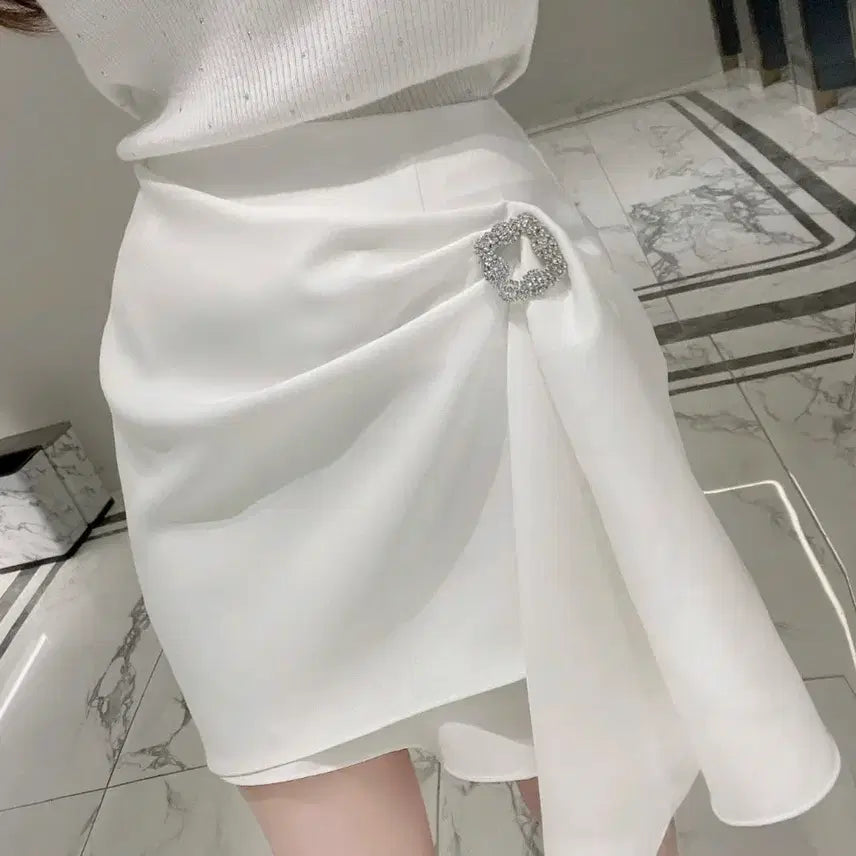 [BUNJANG] Daylinholic Cubic Embellished Skirt / 수입의류  큐빅치마 데이린홀릭 스나계