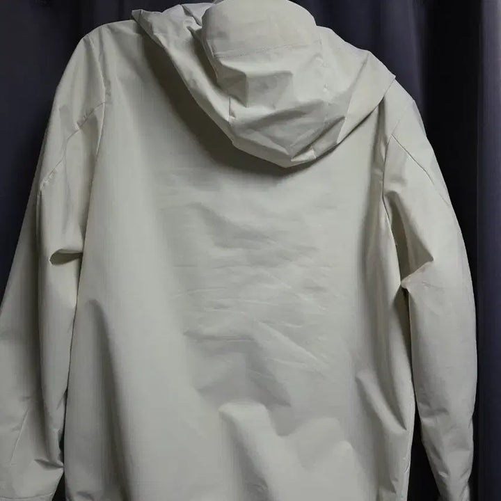 [BUNJANG] Musinsa Standard Shelter Windbreaker Jacket Stone White M / 무신사 스탠다드 쉘터 윈드브레이커 자켓 스톤화이트 m