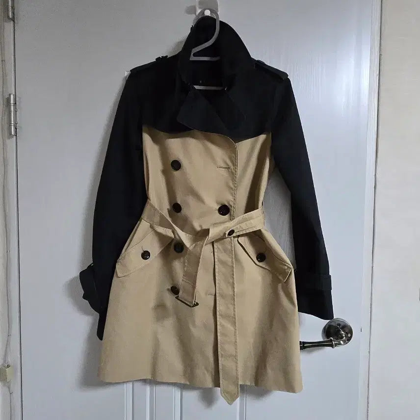 [BUNJANG] Coach Trench Coat / 코치 블랙 배색 트렌치 코트