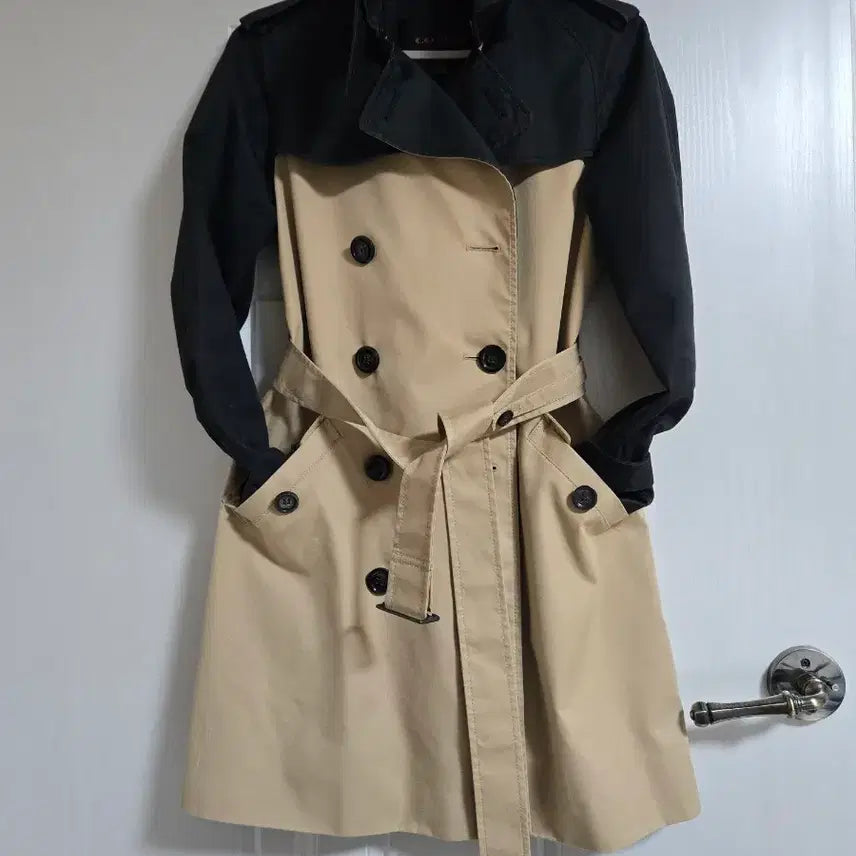 [BUNJANG] Coach Trench Coat / 코치 블랙 배색 트렌치 코트