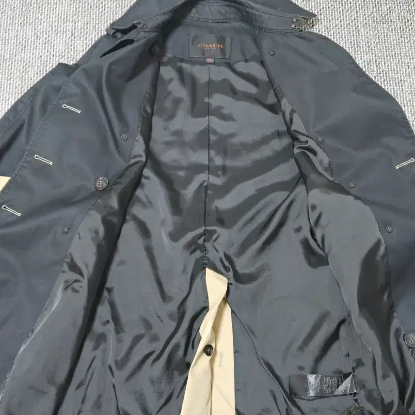 [BUNJANG] Coach Trench Coat / 코치 블랙 배색 트렌치 코트