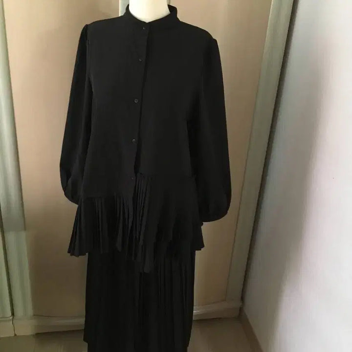 [SOLD OUT] 일본빈티지 블랙 플리츠 원피스 블라우스 언발 cos꼼데유니클로