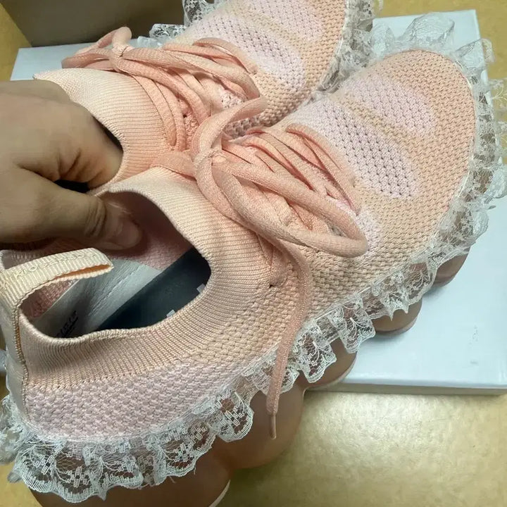[BUNJANG] MIKIOSAKBE Lace Sneakers / MIKIOSAKBE 레이스 스니커즈