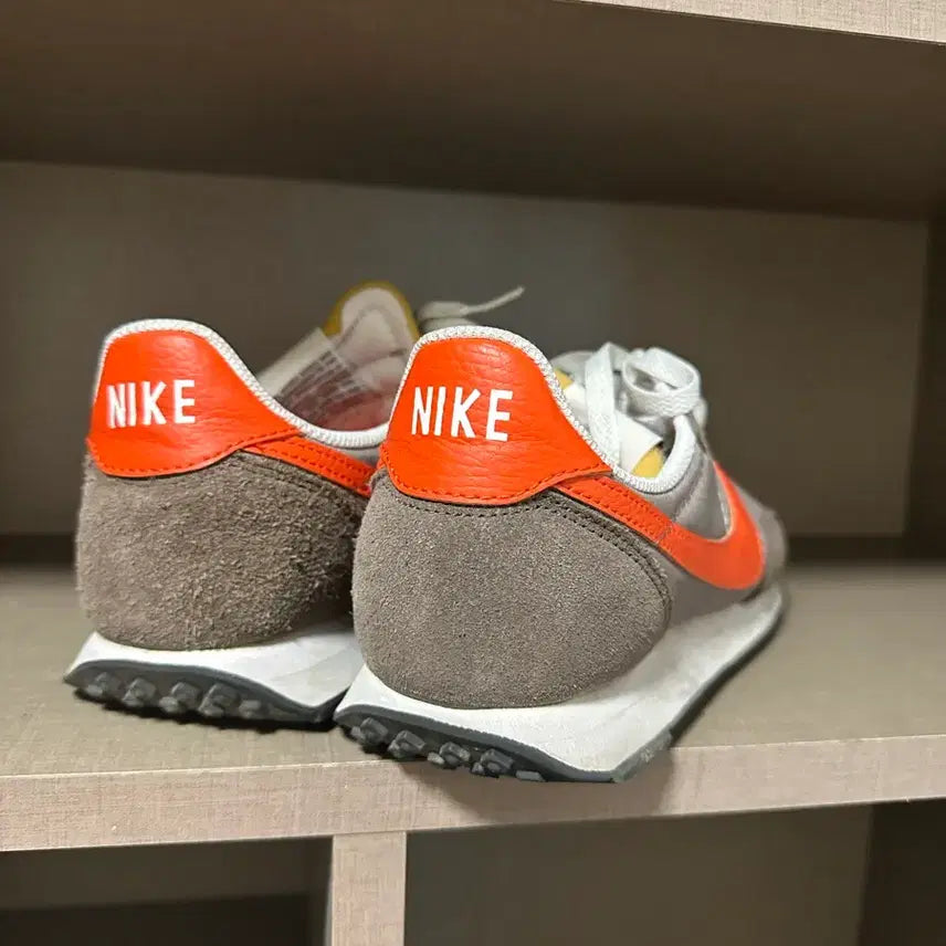[SOLD OUT] 나이키 와플 트레이너