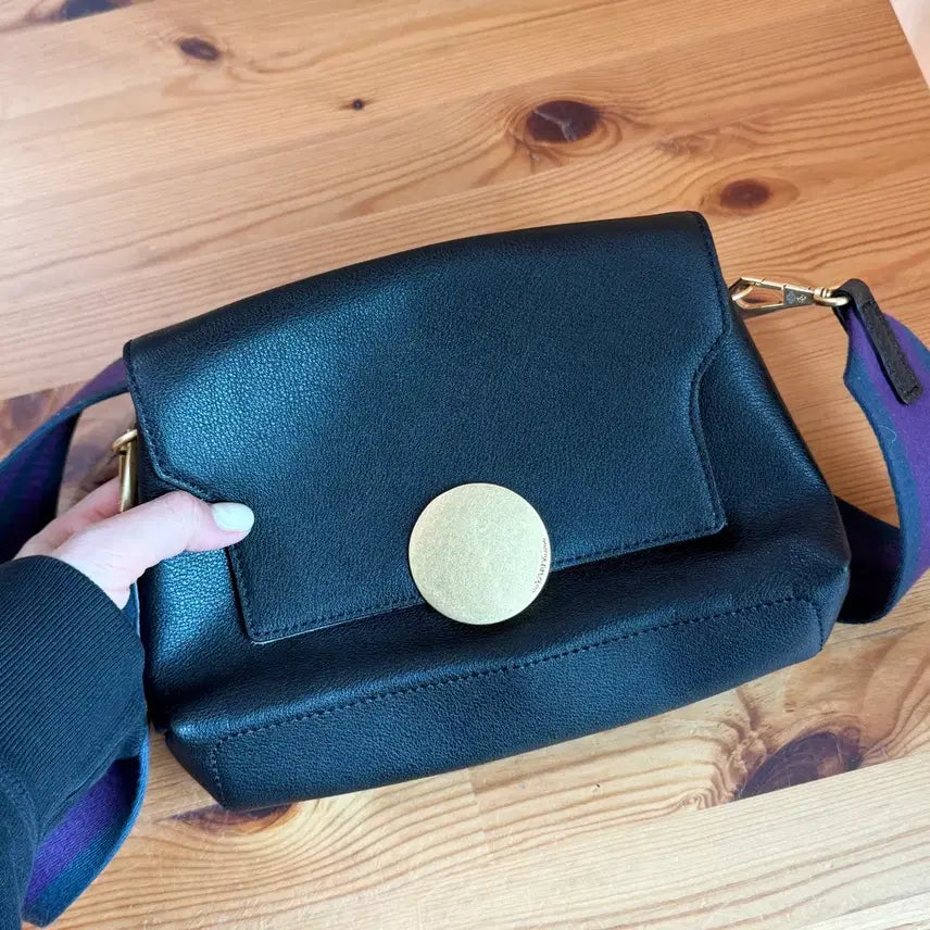 [BUNJANG] Oryany Rothy Flap Bag Crossbody Black / 오야니 로티 플랩백 여성 가방 크로스백 블랙