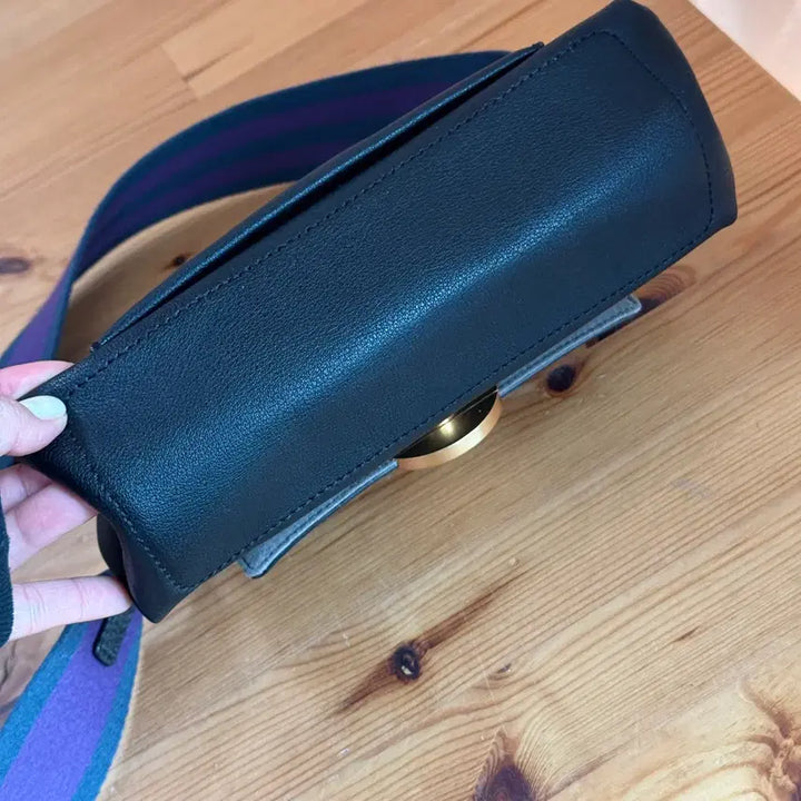 [BUNJANG] Oryany Rothy Flap Bag Crossbody Black / 오야니 로티 플랩백 여성 가방 크로스백 블랙