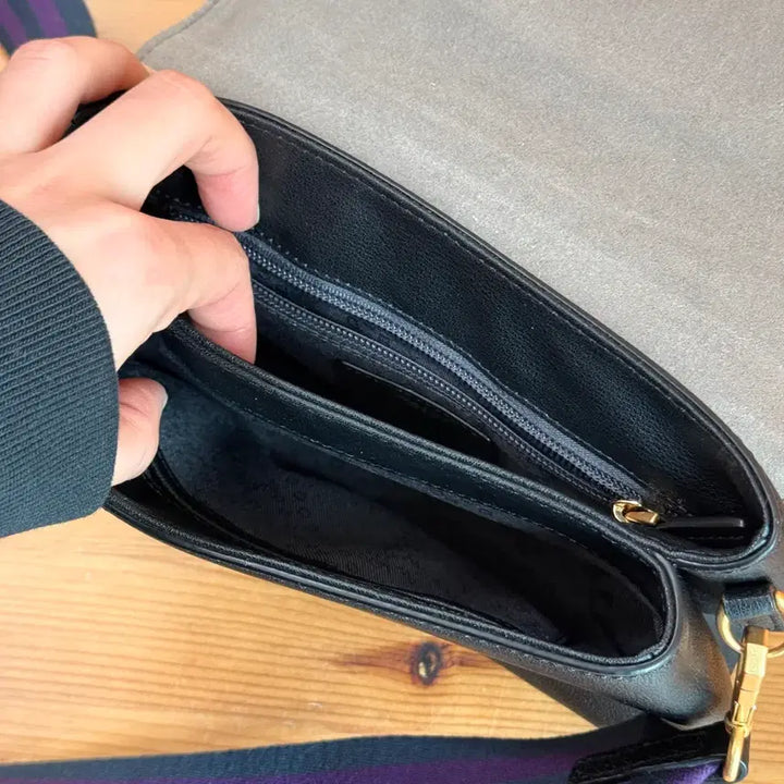 [BUNJANG] Oryany Rothy Flap Bag Crossbody Black / 오야니 로티 플랩백 여성 가방 크로스백 블랙