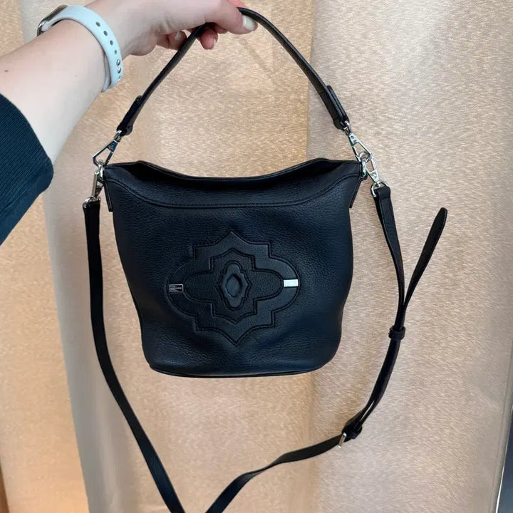 [SOLD OUT] 오야니 여성 로고 크로스바디 숄더백 가방 블랙