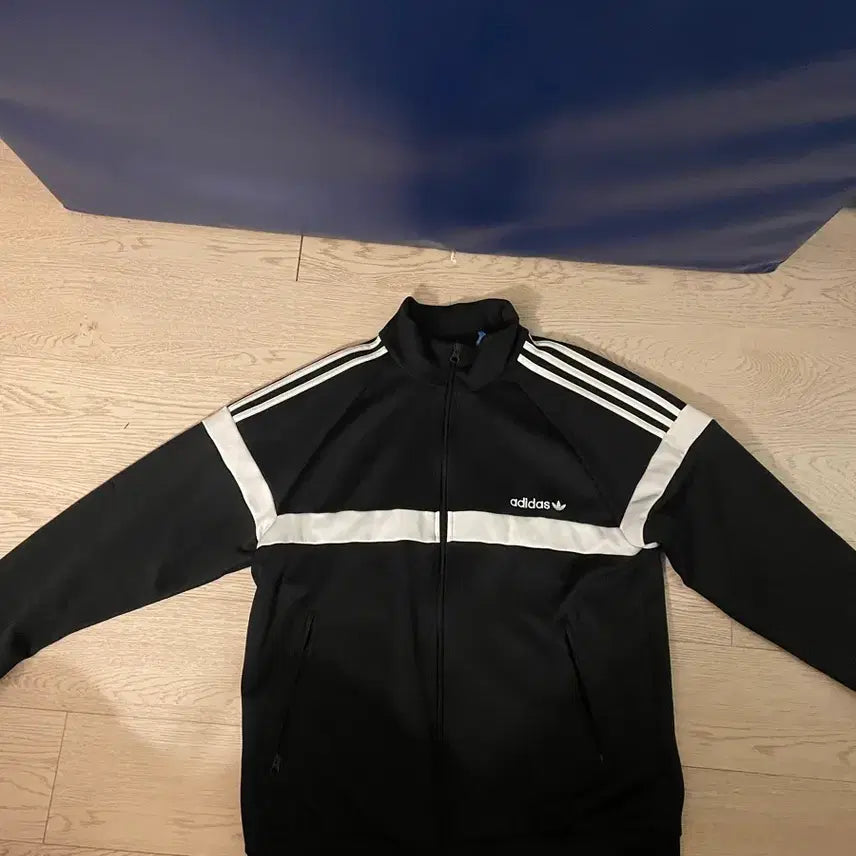 [BUNJANG] Adidas Itasca Track Top - Black / 아디다스 이타스카 트랙탑L 판매