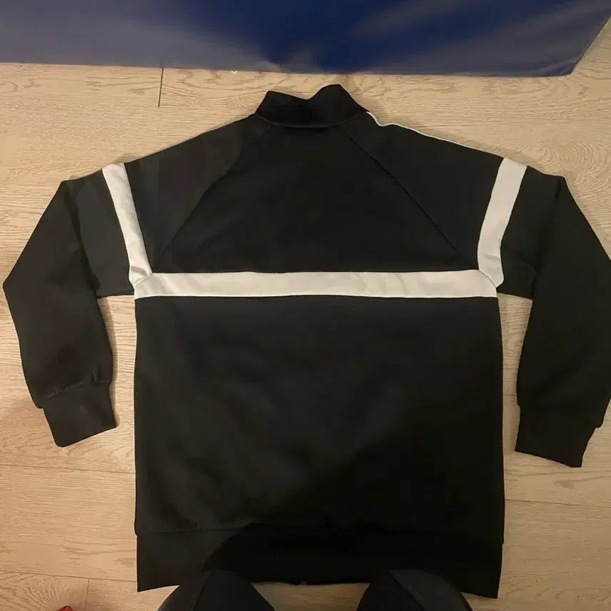 [BUNJANG] Adidas Itasca Track Top - Black / 아디다스 이타스카 트랙탑L 판매