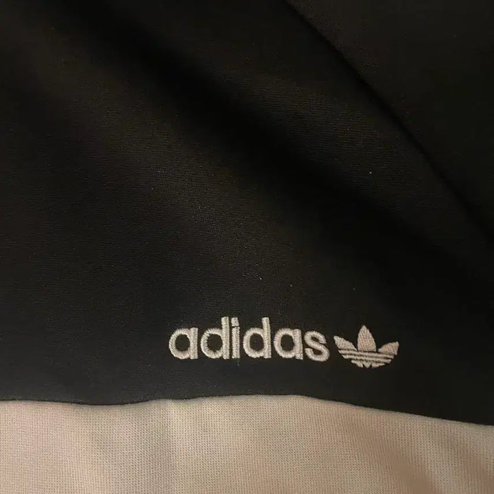 [BUNJANG] Adidas Itasca Track Top - Black / 아디다스 이타스카 트랙탑L 판매