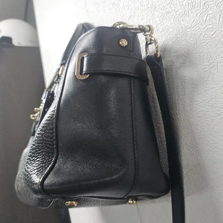 [SOLD OUT] 코치 스웨거 27 인 페블 레더 크로스  토드백