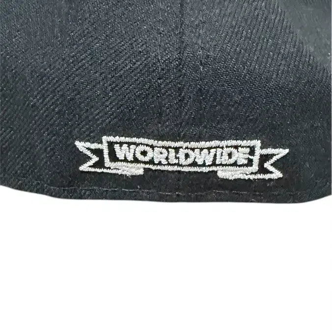 [SOLD OUT] [7 5/8,60.6cm]스투시 x 뉴에라 fitted cap 블랙
