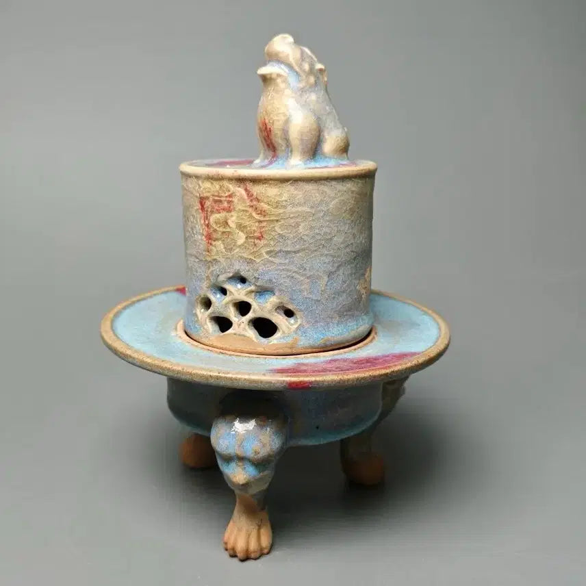 [BUNJANG] Yoon Gyunyo Celadon Carved Dragon Pillow Incense Burner - Chinese Antique Ceramic Art Collectible / 원 균요 운문 수면족 기린뉴 향로 중국도자기 골동품 미술품 수집품