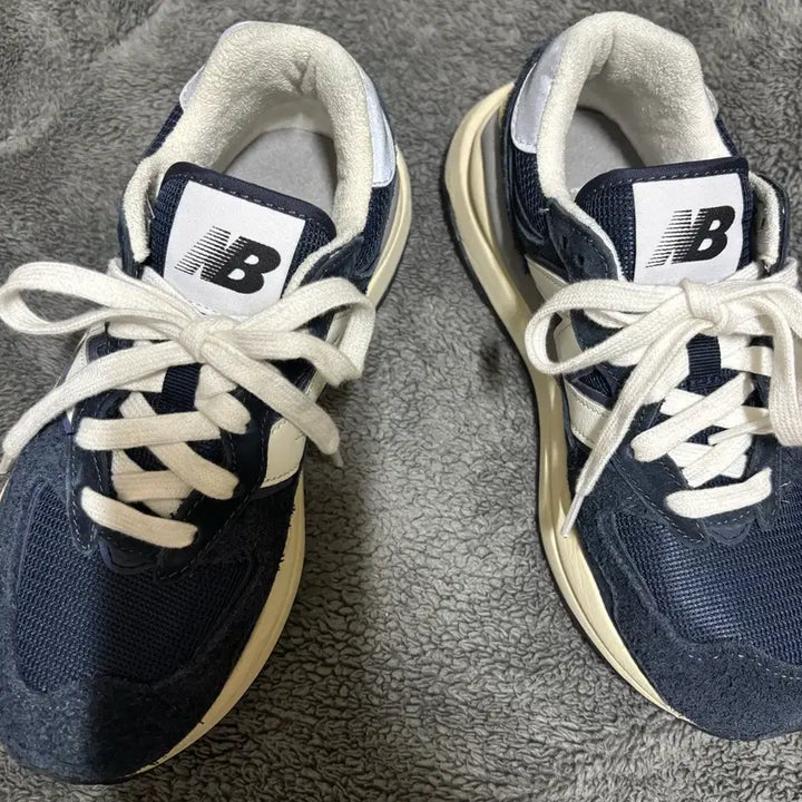 [SOLD OUT] 뉴발란스 5740 빈티지 럭스 이클립스 M5740VL