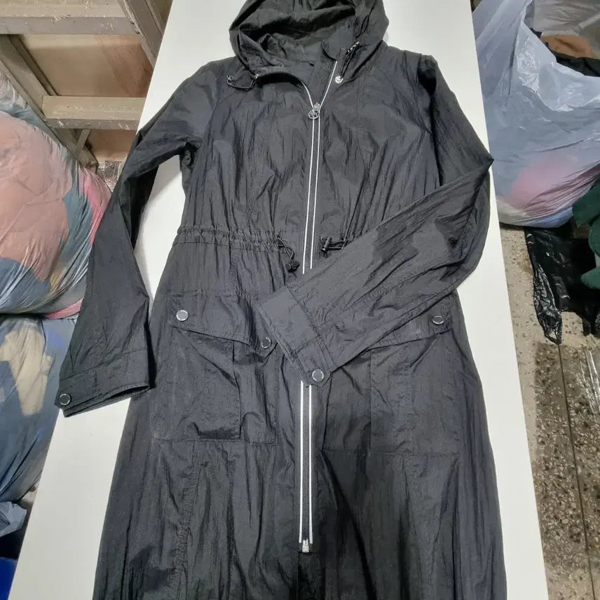 [BUNJANG] Michael Kors Long Windbreaker Jacket / 마이클 코어즈 롱 바람막이 점퍼