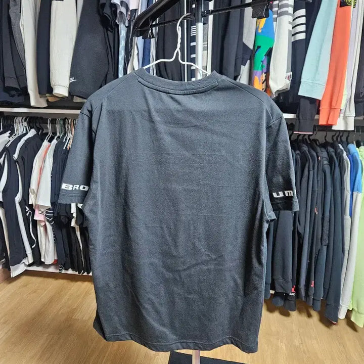 [BUNJANG] Umbro Big Logo T-shirt / 엄브로 빅로고 반팔(새거) 남녀공용