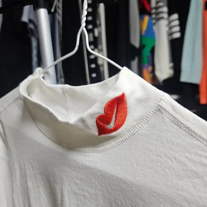 [BUNJANG] Nike Crop T-shirt (M) / 나이키 크롭 티셔츠