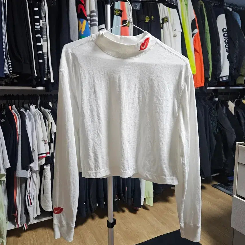 [BUNJANG] Nike Crop T-shirt (M) / 나이키 크롭 티셔츠