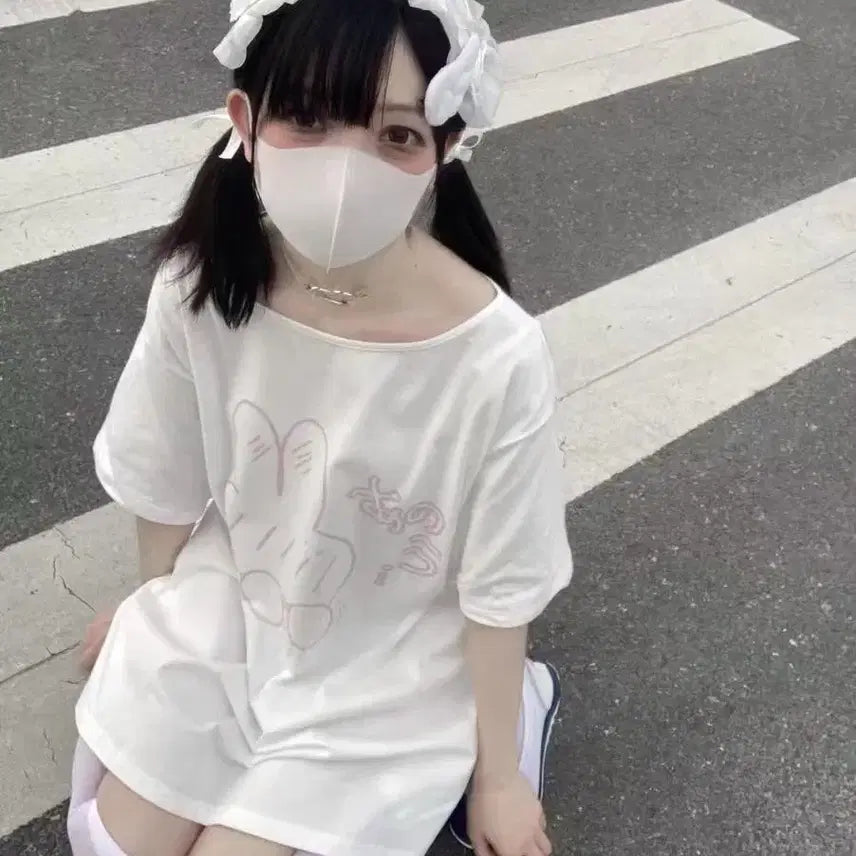 [BUNJANG] Softgirl Subculture Rabbit Print Oversized Short Sleeve T-Shirt / 소프트걸 서브컬처 토끼 프린트 오버사이즈 반팔 티셔츠